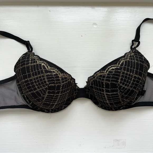 34B Victorias Secret Sexy Tee Lace Bra - Picture 2 of 4